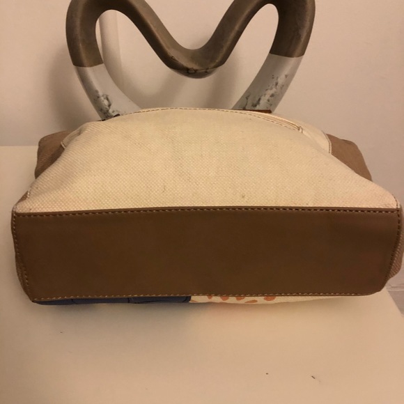 Relic handbag with wooden handle - Picture 3 of 3